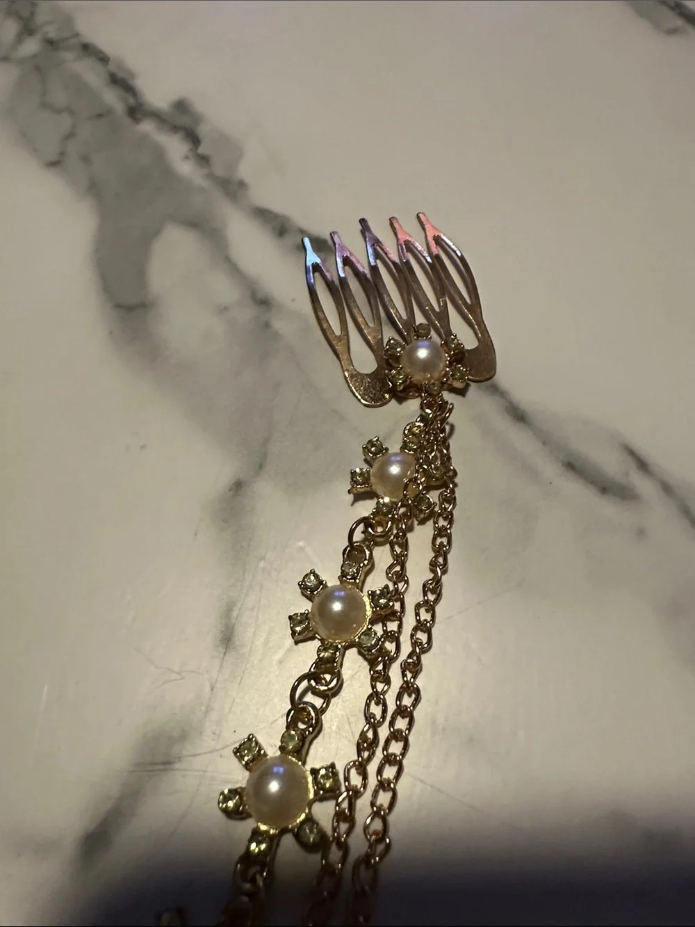 Gold Tone Pearl Floral Chain Hair Accessory